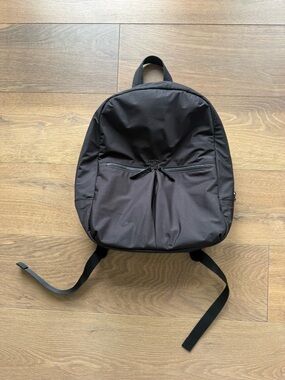 Knomo Backpack